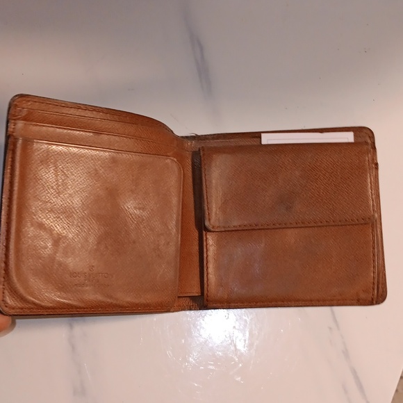 ❤️🔥Authentic Louis Vuitton wallet - Picture 3 of 5